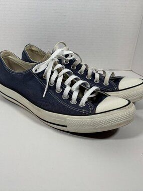 Converse All-Star Lowtops Navy Blue Men's 10 Women's 12